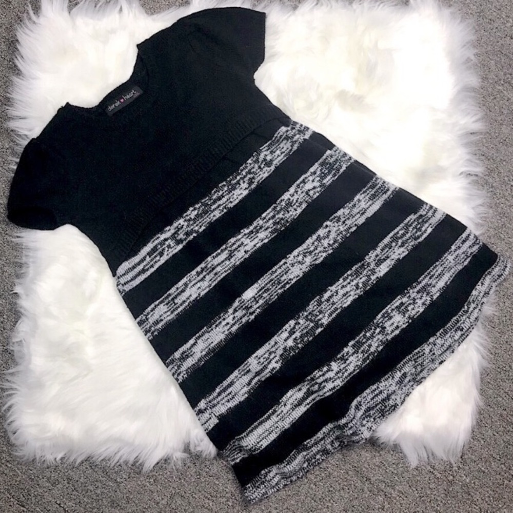💜10/$25💜EUC Girls’ Knitted Dress